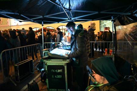 Včeraj je prvi koncert Pravljičnega Kamnik privabil število obiskovalcev (33)